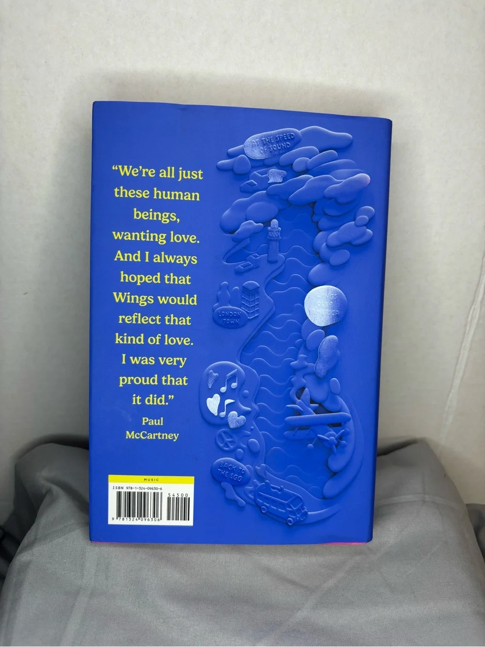 Paul McCartney Wings: The Story of a Band On The Run - Blue Hardcover